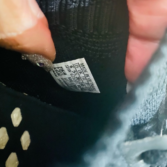 Adidas NMD_R1 PK 'OG' 2017 Size 6M = 8W - Picture 6 of 7